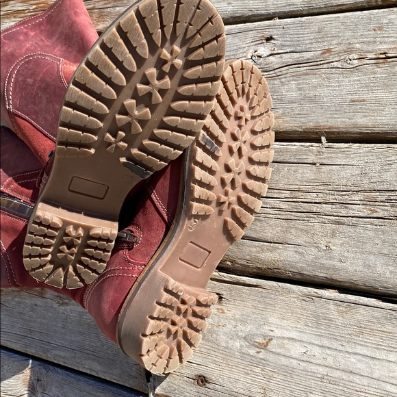 Bos & Co. Women's Burgundy Leather Combat Boots - Picture 5 of 8